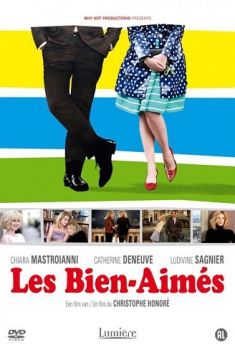  Les bien-aimes (2011) Poster 