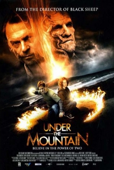  Under the Mountain (2009) Poster 