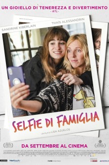  Selfie di famiglia (2019) Poster 